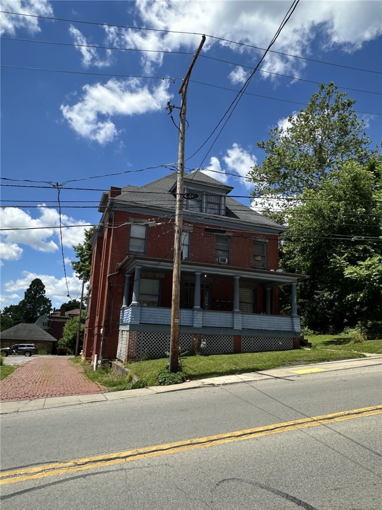 307 Highland Ave — photo 6
