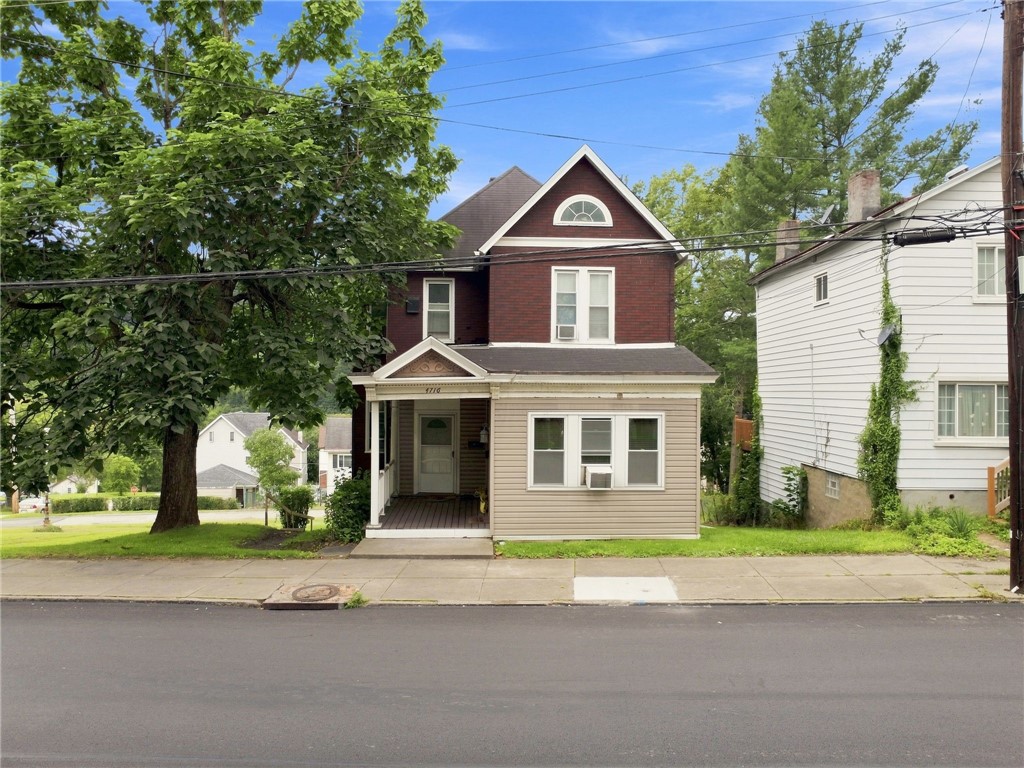 4716 Walnut St — photo 1