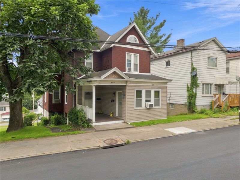 4716 Walnut St — photo 2