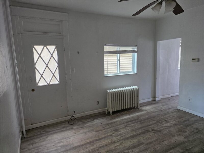 4628 Carroll St — photo 6
