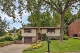 708 Regency Dr — photo 1