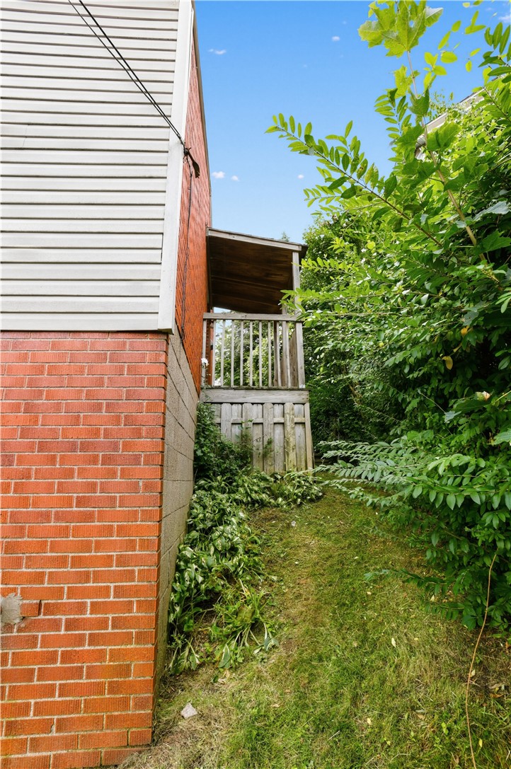2414 School St — photo 4