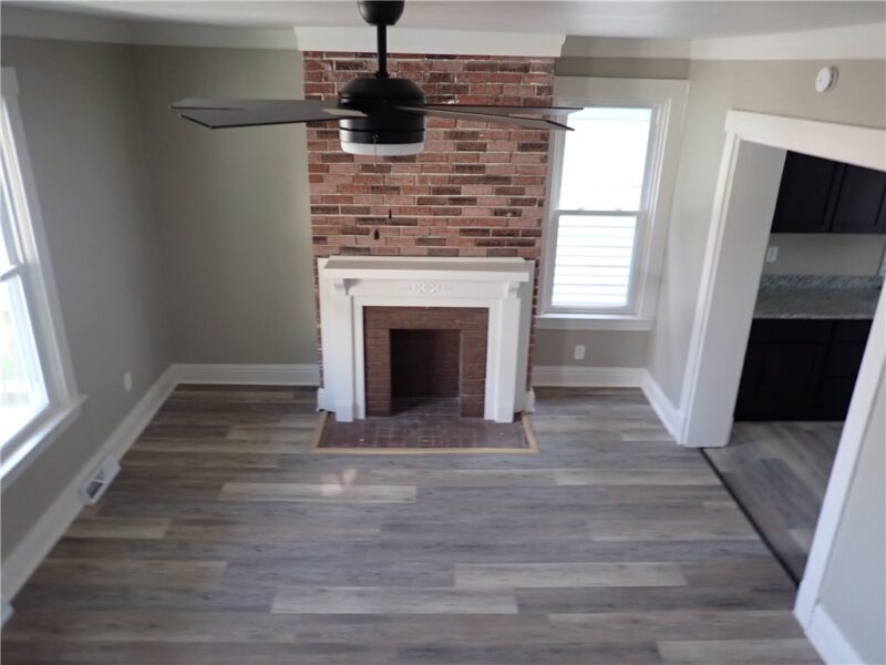 513 12th Street — photo 2