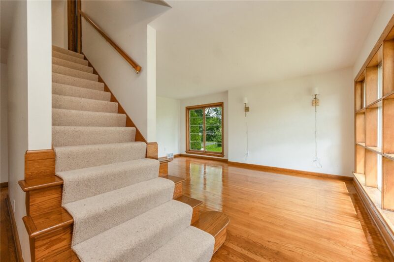 423 Flower Ave — photo 5