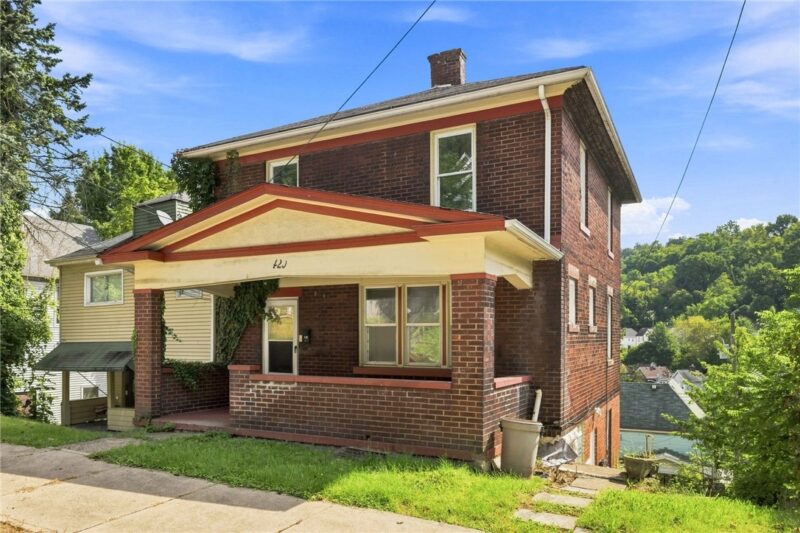 429 Card Avenue — photo 2