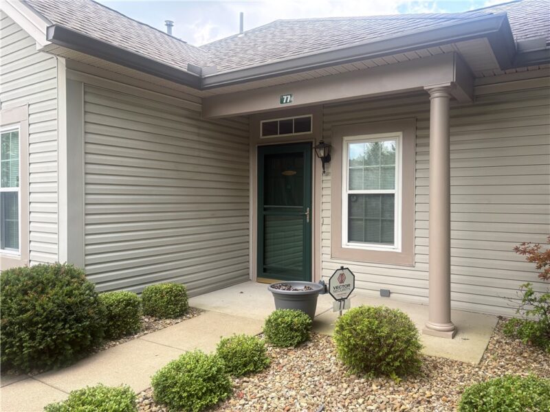 77 STONE RIDGE BLVD — photo 2