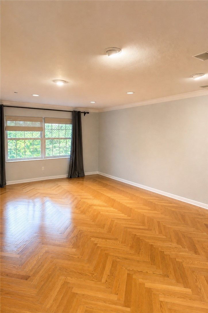 425 N Neville St 103 — photo 3