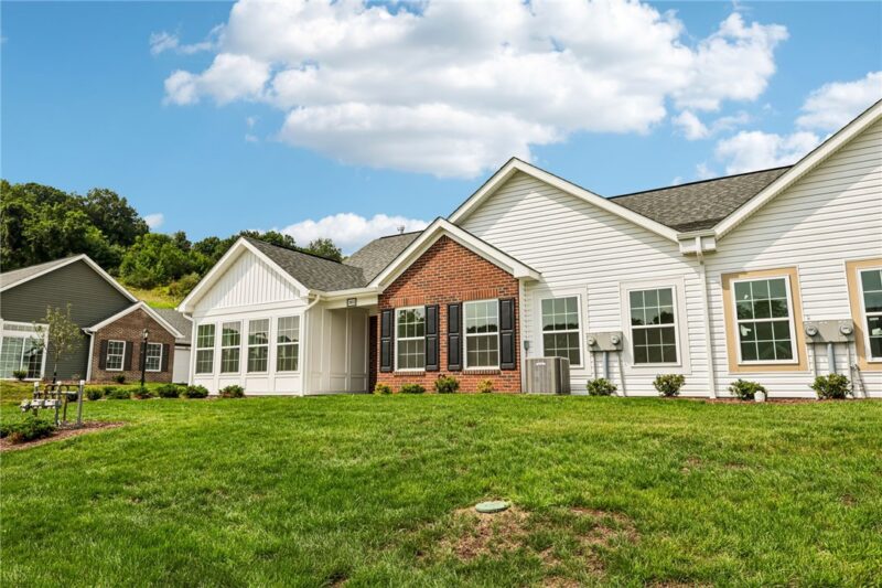 2022 Santypal Dr. — photo 2