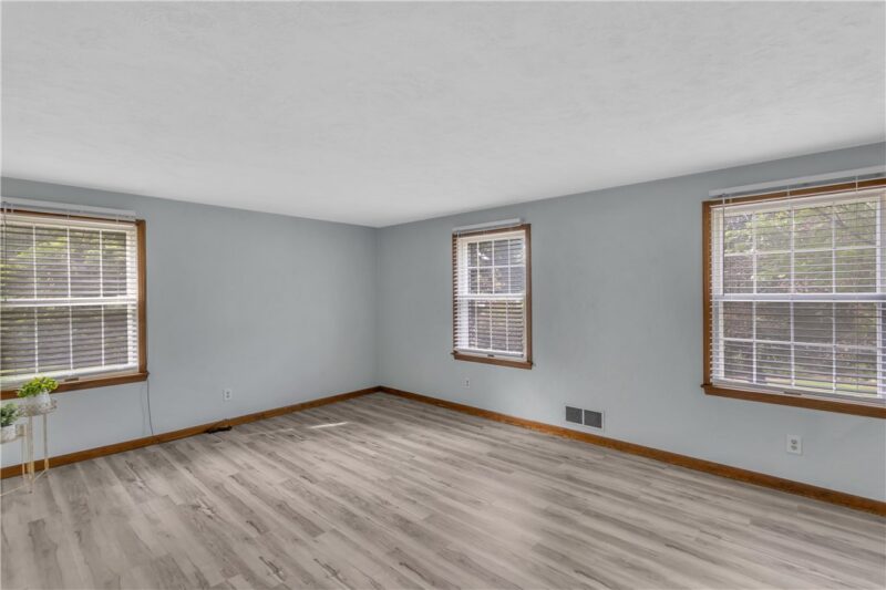 1792 Mcclure Rd — photo 6