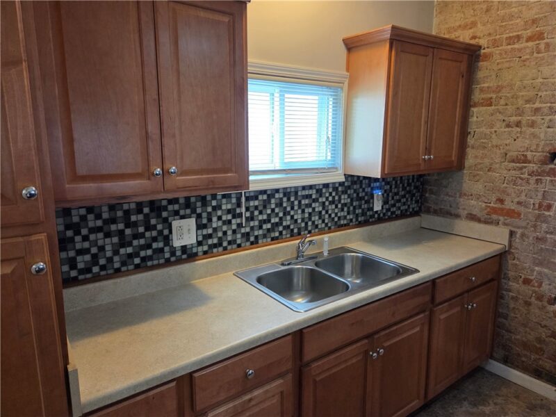 4 Edith Pl — photo 8