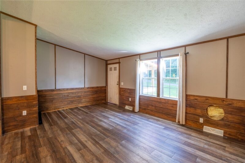 113 Williams Rd — photo 8