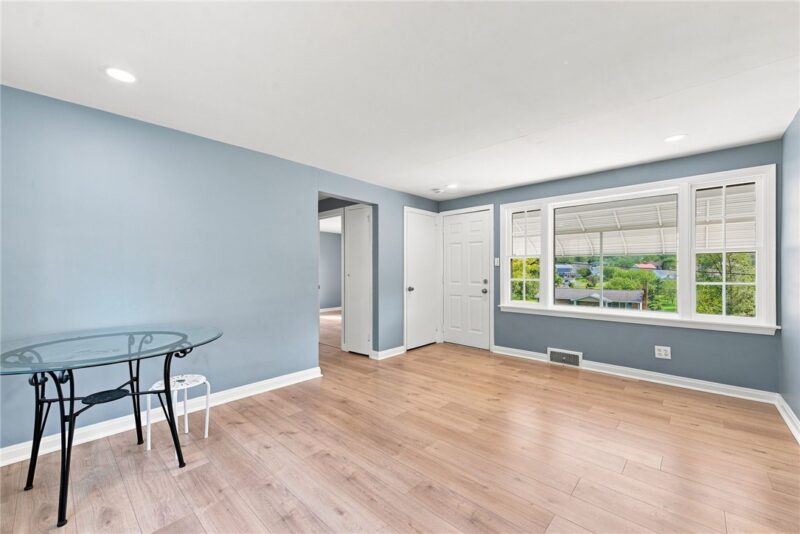 146 Youngstown Rd. — photo 6