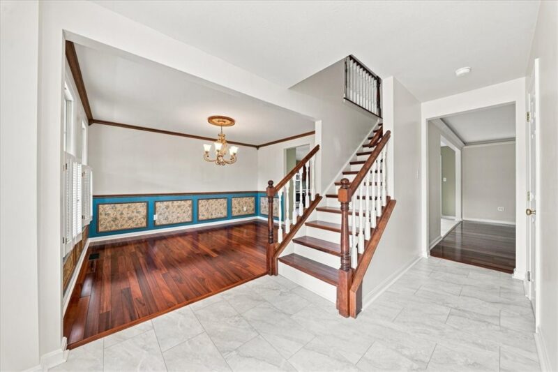 446 Crimson Dr — photo 3