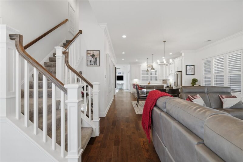 22 Carolina Ave — photo 5