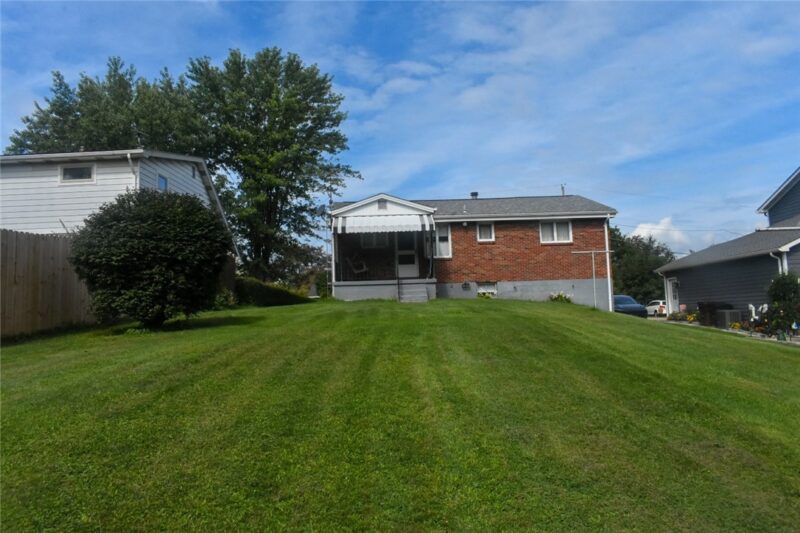 420 Hillview Dr — photo 4