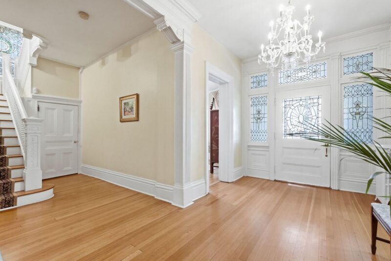 617 Saint James Street — photo 7
