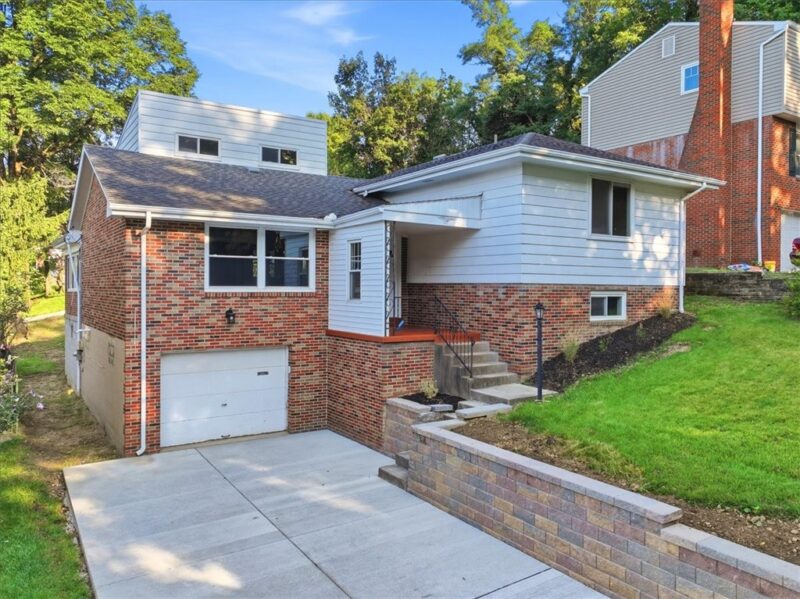 84 Hall Avenue — photo 2