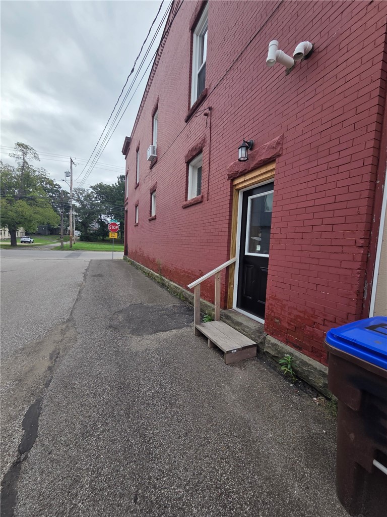 3275 S Main Street — photo 5