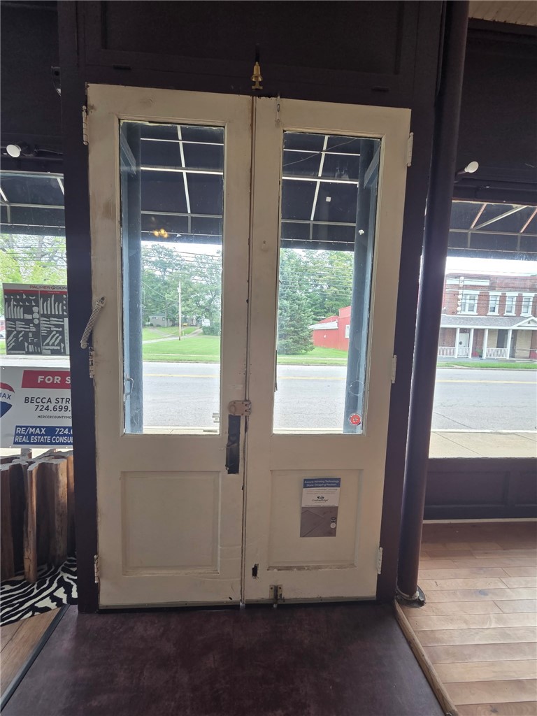 3275 S Main Street — photo 6