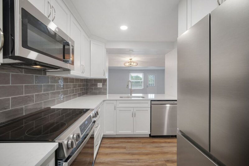 403 Scott LANE — photo 6