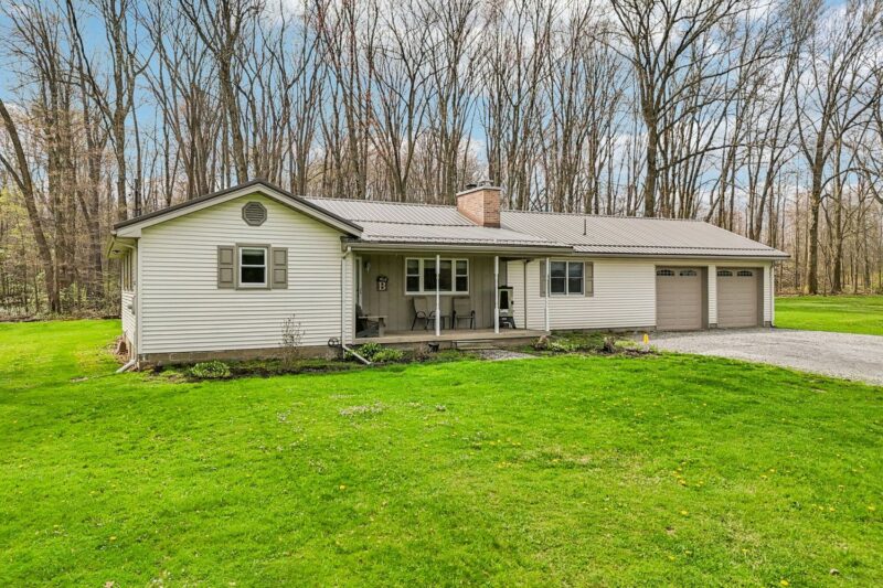3378 Hillsville Rd. — photo 2
