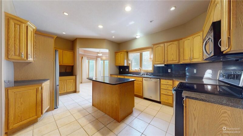 109 Aubrey Dr — photo 4