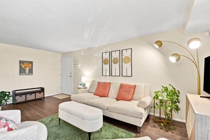 27615 Evergreen Run — photo 7