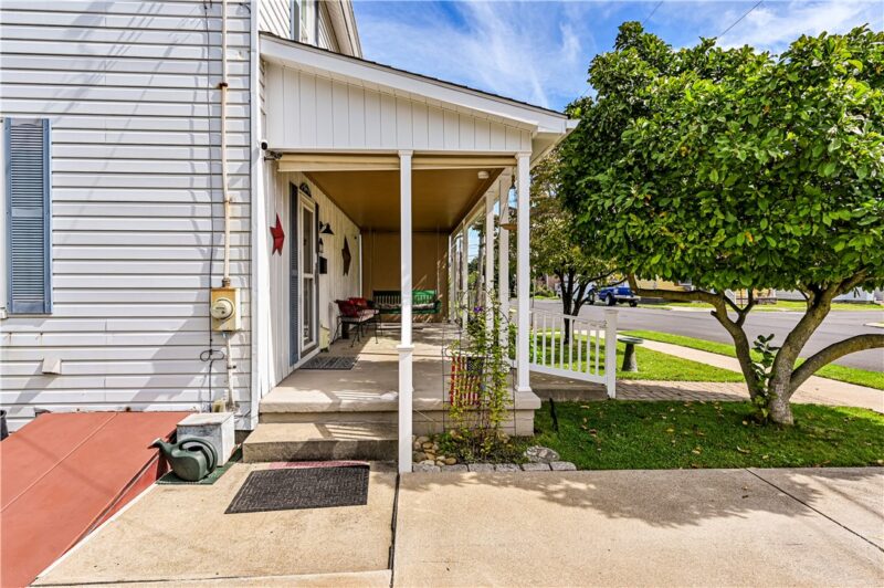 322 TREMONT AVENUE — photo 6