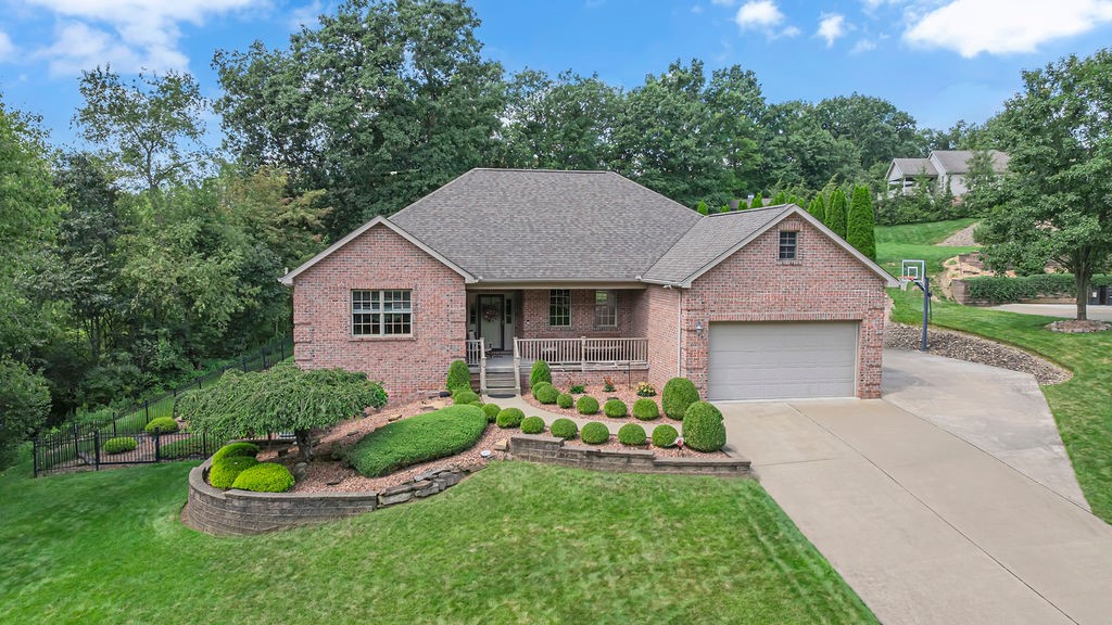 101 Sunray Dr — photo 1