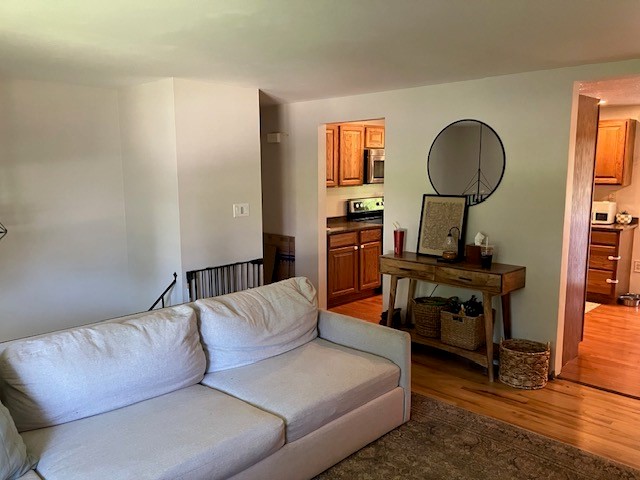 8 Cree Drive — photo 7