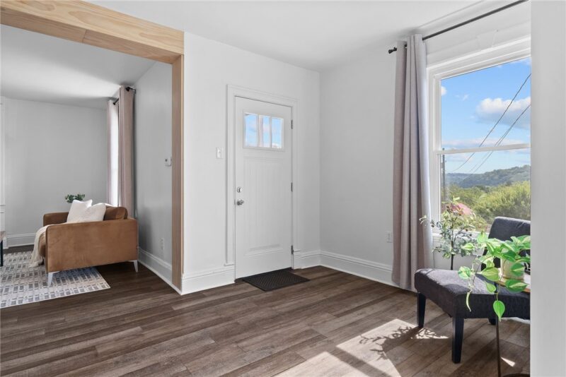 333 E Grant St — photo 3