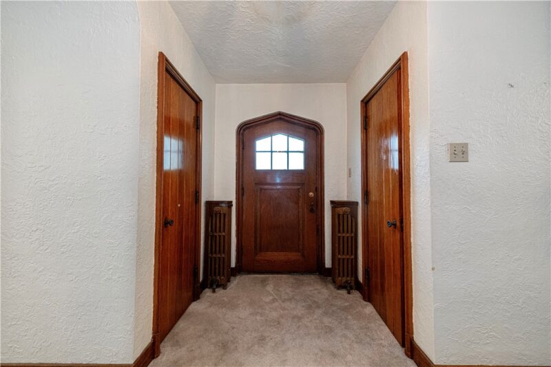 1934 Ardmore Blvd — photo 2