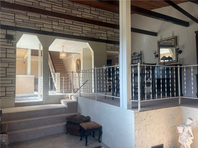 1369 HOFIUS LANE — photo 7