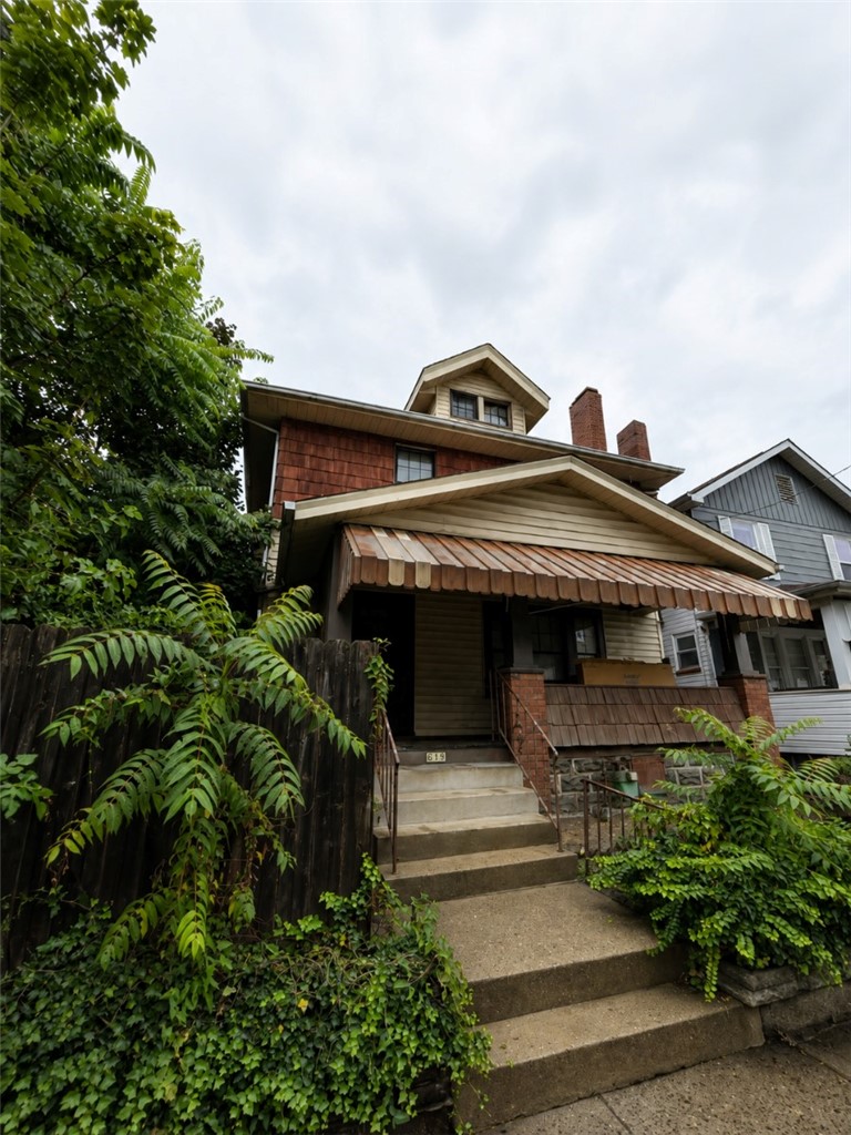 619 E 3rd Ave
