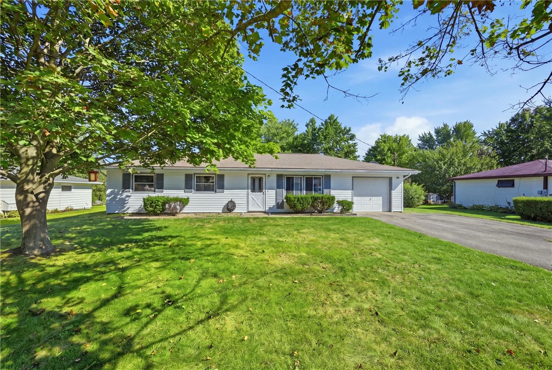 1000 Clarksville Rd — photo 1