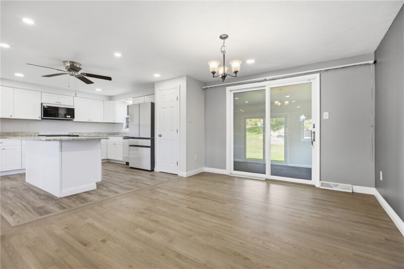 216 Oak Heights Dr — photo 6