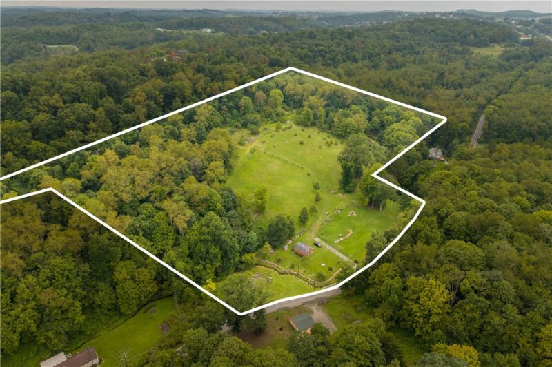 521 McClelland Road — photo 3