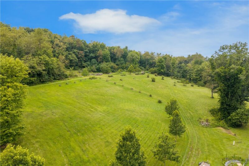 521 McClelland Road — photo 7