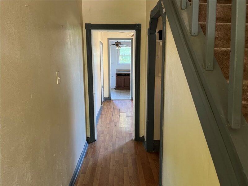1620 Belasco Ave — photo 8