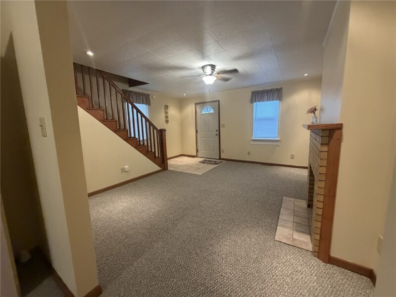 135&137 Campbell St. — photo 3