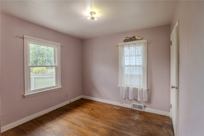 720 Park AVENUE — photo 7