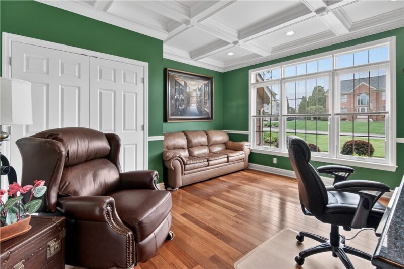 313 STETTLER DR — photo 8