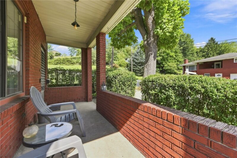 1006 Brinton Ave — photo 2
