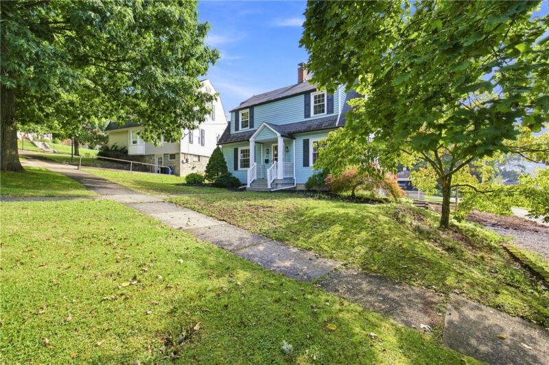308 Thoburn Street — photo 3