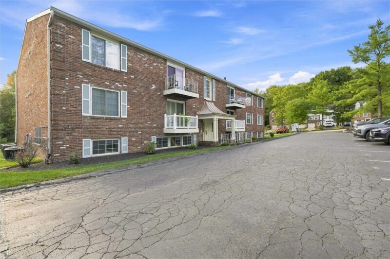 342 New World Dr — photo 2
