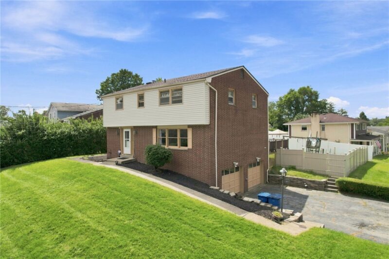 102 Greylock Dr — photo 3