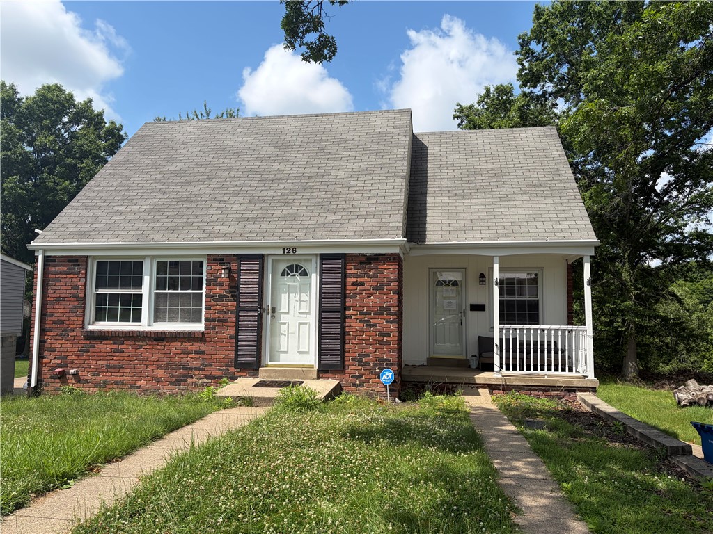 126 Crescent Garden Dr — photo 1