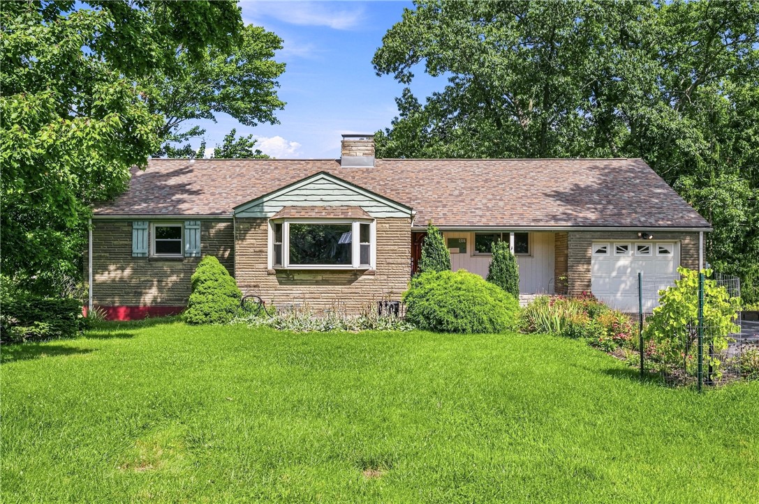 1318 Ridgewood Dr — photo 1