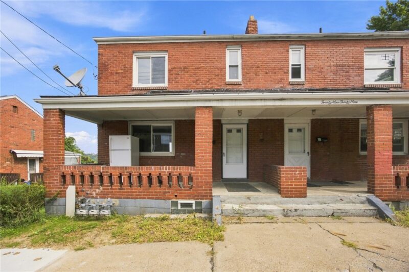2937-2939 Freeland St — photo 2