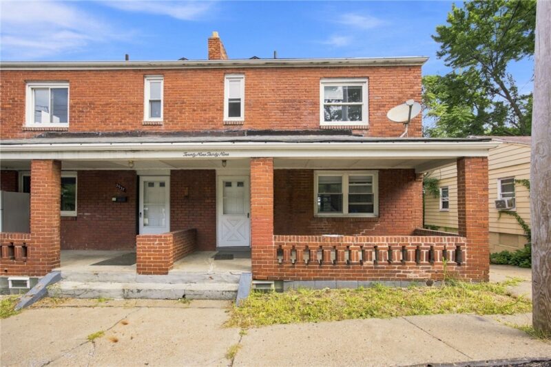 2937-2939 Freeland St — photo 3